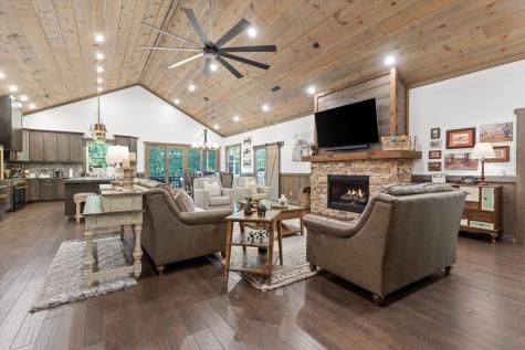 371 Windfield Circle Blue Ridge GA 30513