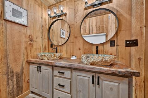 93 Trails End Epworth GA 30541