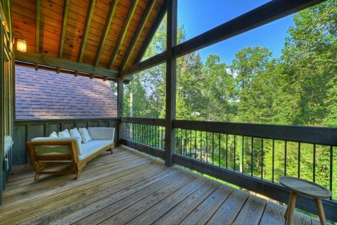 93 Trails End Epworth GA 30541