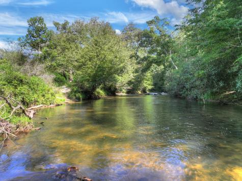 93 Trails End Epworth GA 30541