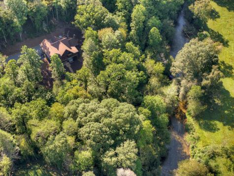 93 Trails End Epworth GA 30541