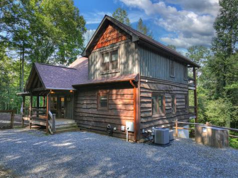 93 Trails End Epworth GA 30541