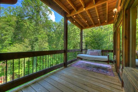 93 Trails End Epworth GA 30541