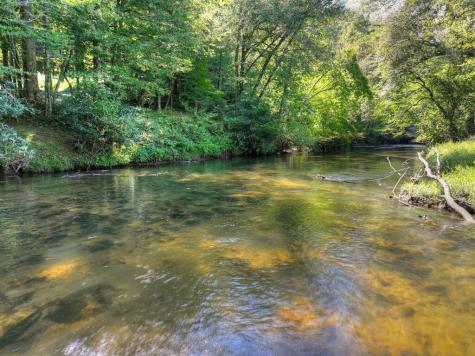 93 Trails End Epworth GA 30541