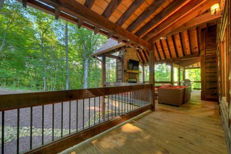 93 Trails End Epworth GA 30541