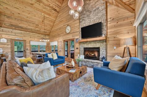 93 Trails End Epworth GA 30541