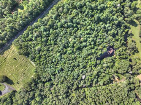 93 Trails End Epworth GA 30541