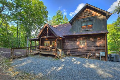 93 Trails End Epworth GA 30541