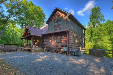 93 Trails End Epworth GA 30541