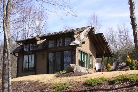300 Old Toccoa Loop Mineral Bluff GA 30559