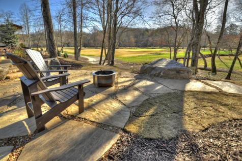 300 Old Toccoa Loop Mineral Bluff GA 30559