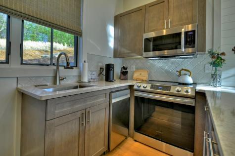 300 Old Toccoa Loop Mineral Bluff GA 30559