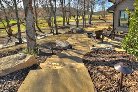 300 Old Toccoa Loop Mineral Bluff GA 30559
