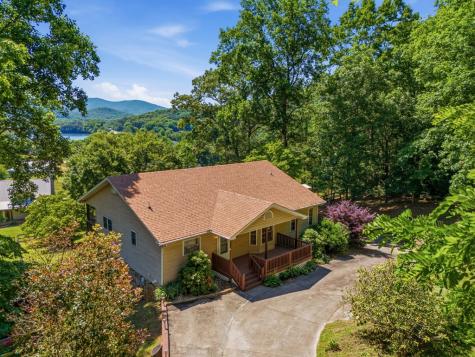 651 Mcridge Road Hiawassee GA 30564