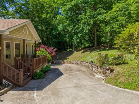 651 Mcridge Road Hiawassee GA 30564