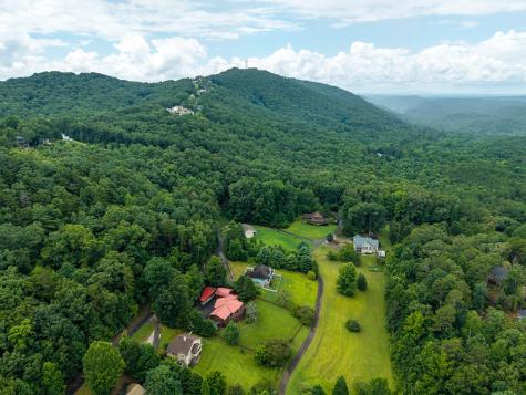 131 Talona Lake Terrace Ellijay GA 30536