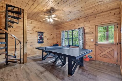 423 Laurel Creek Road Blue Ridge GA 30513
