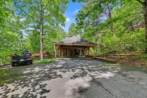289 Doc Thomas Ridge Road Blairsville GA 30512