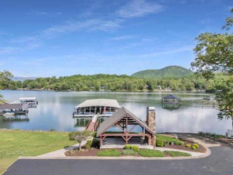57 Elf School Way Hayesville NC 28904