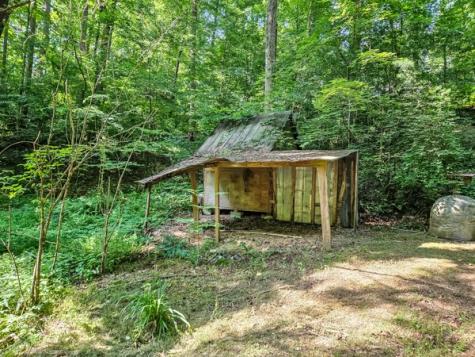 65 Mount Pleasant Drive Ellijay GA 30540