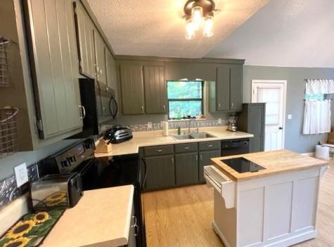 420 W Ridge Drive Murphy NC 28906