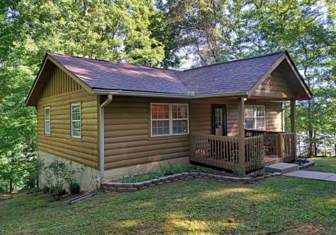 175 Bell Road Mineral Bluff GA 30559