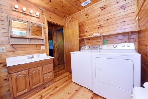 175 Bell Road Mineral Bluff GA 30559