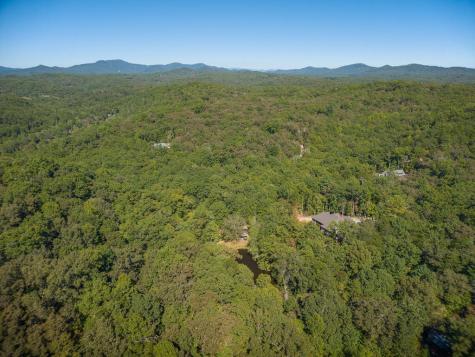 427 Cross Creek Mineral Bluff GA 30559
