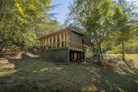 427 Cross Creek Mineral Bluff GA 30559
