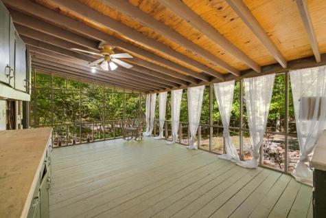 427 Cross Creek Mineral Bluff GA 30559