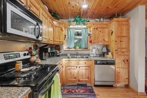 109 Howard Street Blairsville GA 30512