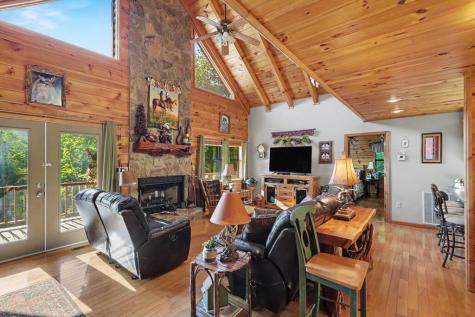 109 Howard Street Blairsville GA 30512