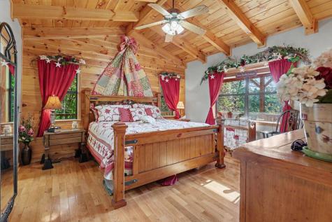 109 Howard Street Blairsville GA 30512