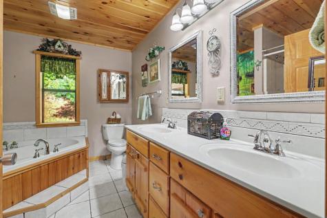 109 Howard Street Blairsville GA 30512
