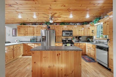 109 Howard Street Blairsville GA 30512
