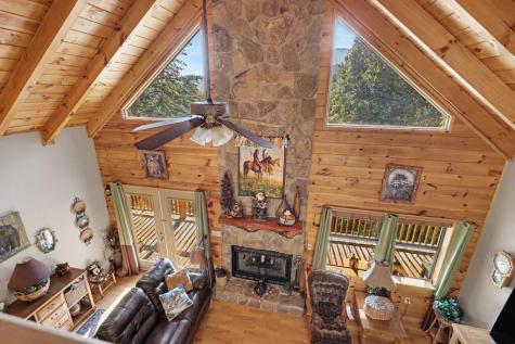 109 Howard Street Blairsville GA 30512