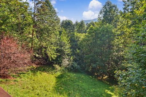 109 Howard Street Blairsville GA 30512