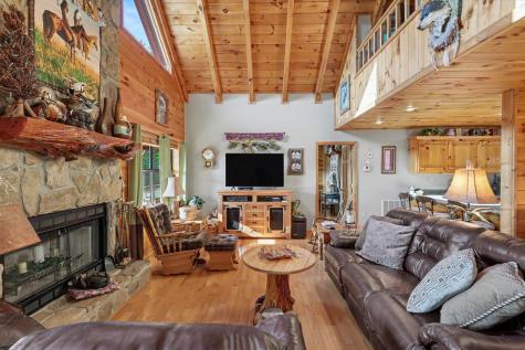 109 Howard Street Blairsville GA 30512