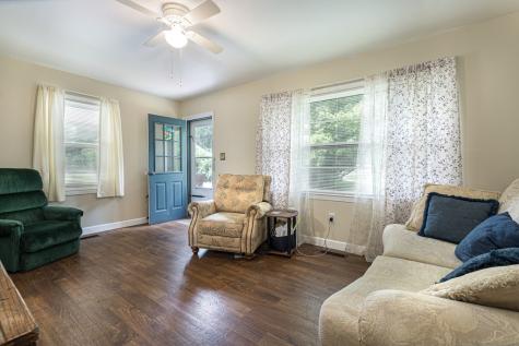 123 Fisher Street Andrews NC 28901