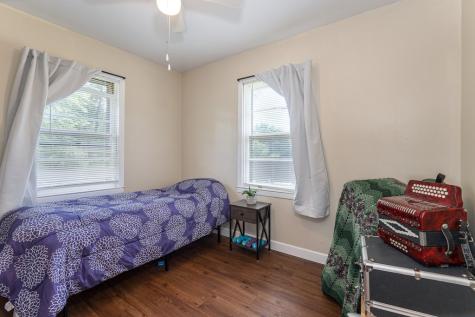 123 Fisher Street Andrews NC 28901