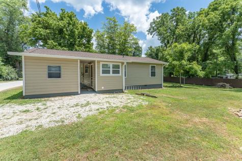 123 Fisher Street Andrews NC 28901