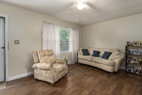 123 Fisher Street Andrews NC 28901