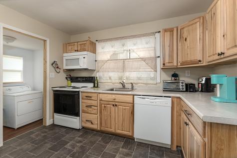 123 Fisher Street Andrews NC 28901