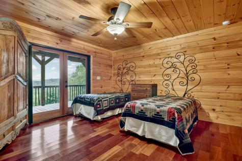 160 Mountain Field Drive Suches GA 30572