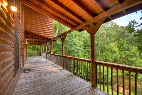 160 Mountain Field Drive Suches GA 30572