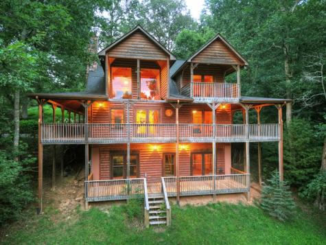 160 Mountain Field Drive Suches GA 30572