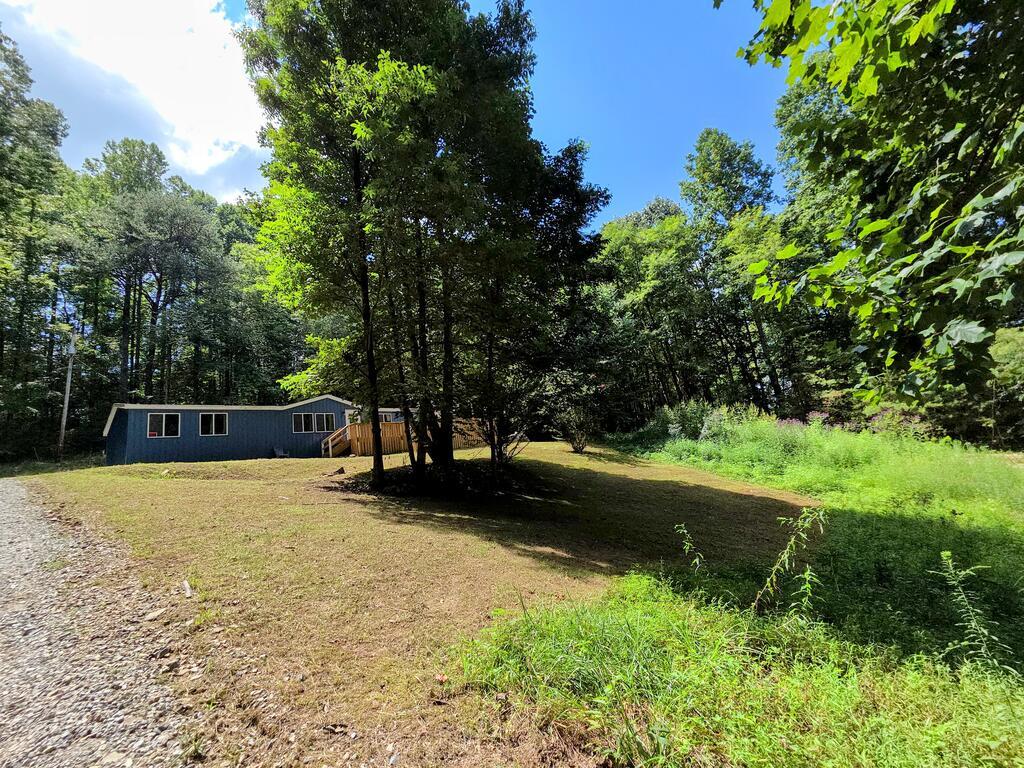 1522 Red Marble Road Andrews NC 28901