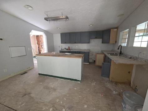 1522 Red Marble Road Andrews NC 28901