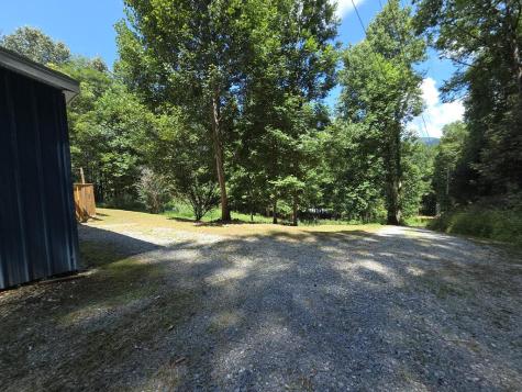 1522 Red Marble Road Andrews NC 28901