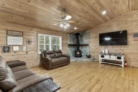 1132 Hells Hollow Road Blue Ridge GA 30513